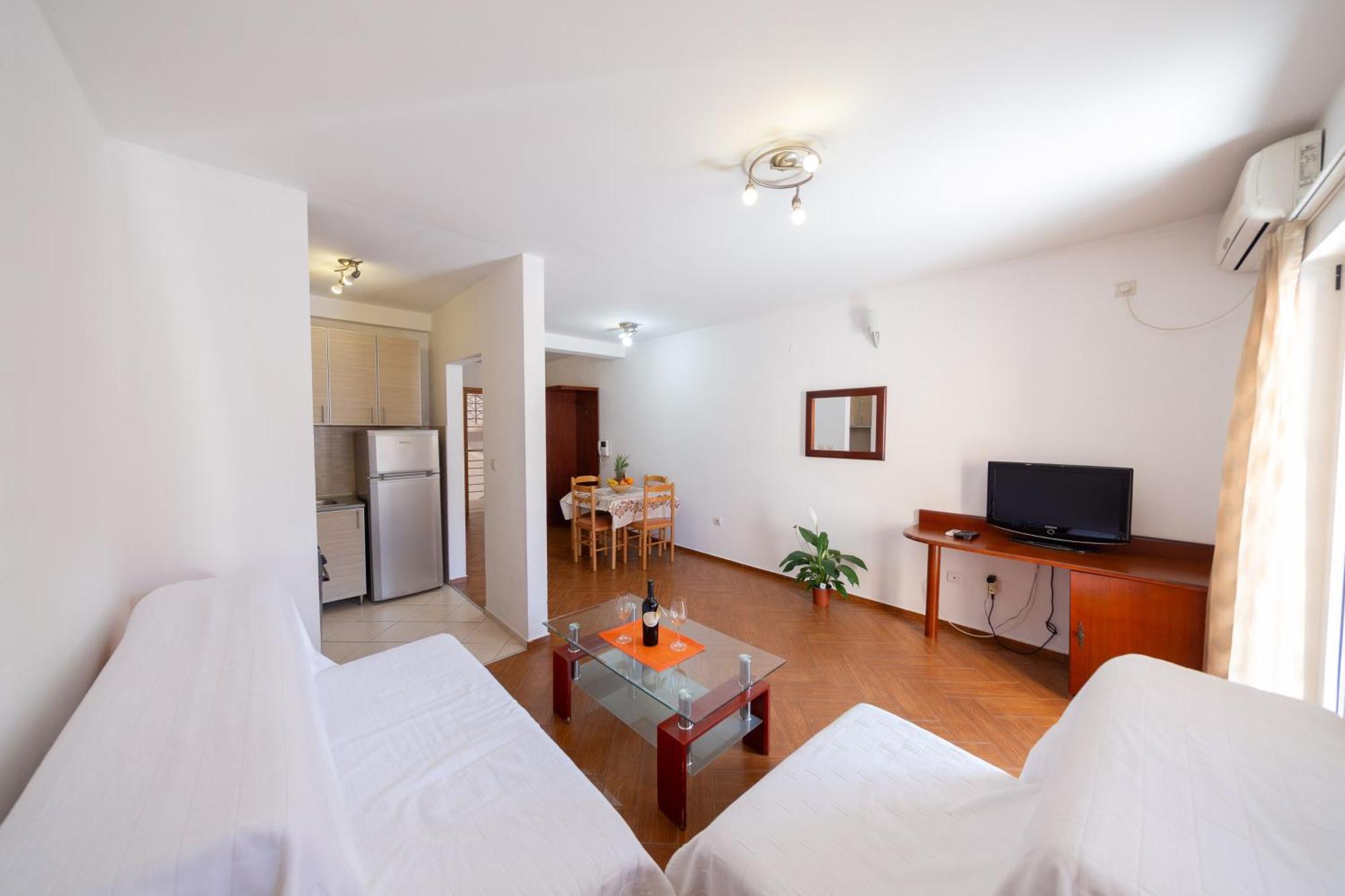 Sms Apartments Budva Exterior photo
