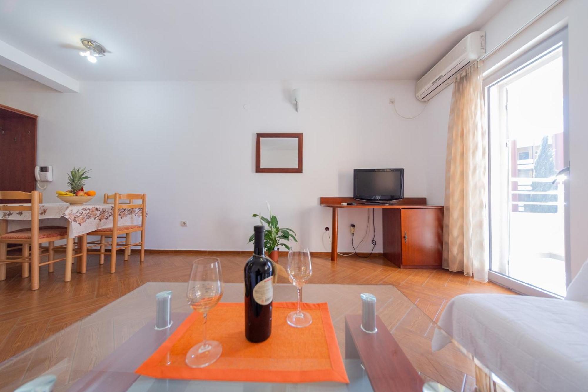 Sms Apartments Budva Exterior photo
