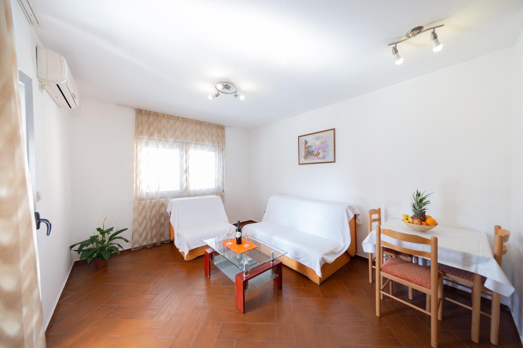 Sms Apartments Budva Exterior photo